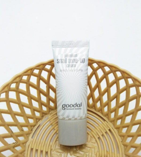 Bộ Dưỡng Trắng Da Từ Tinh Chất Nhầy Ốc Sên Goodal Premium Snail Tone Up Cream Special Set (3 Sản phẩm)
