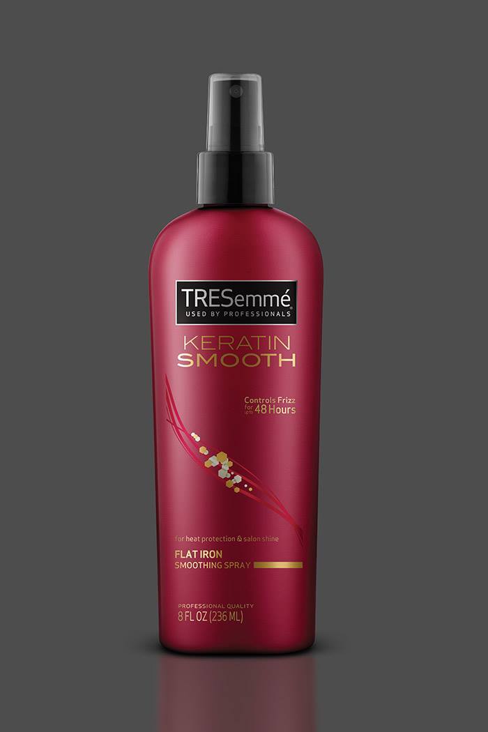 Xịt dưỡng tóc TRESemme Keratin Smooth được nhiều người nổi tiếng lựa chọn (Nguồn: Internet)